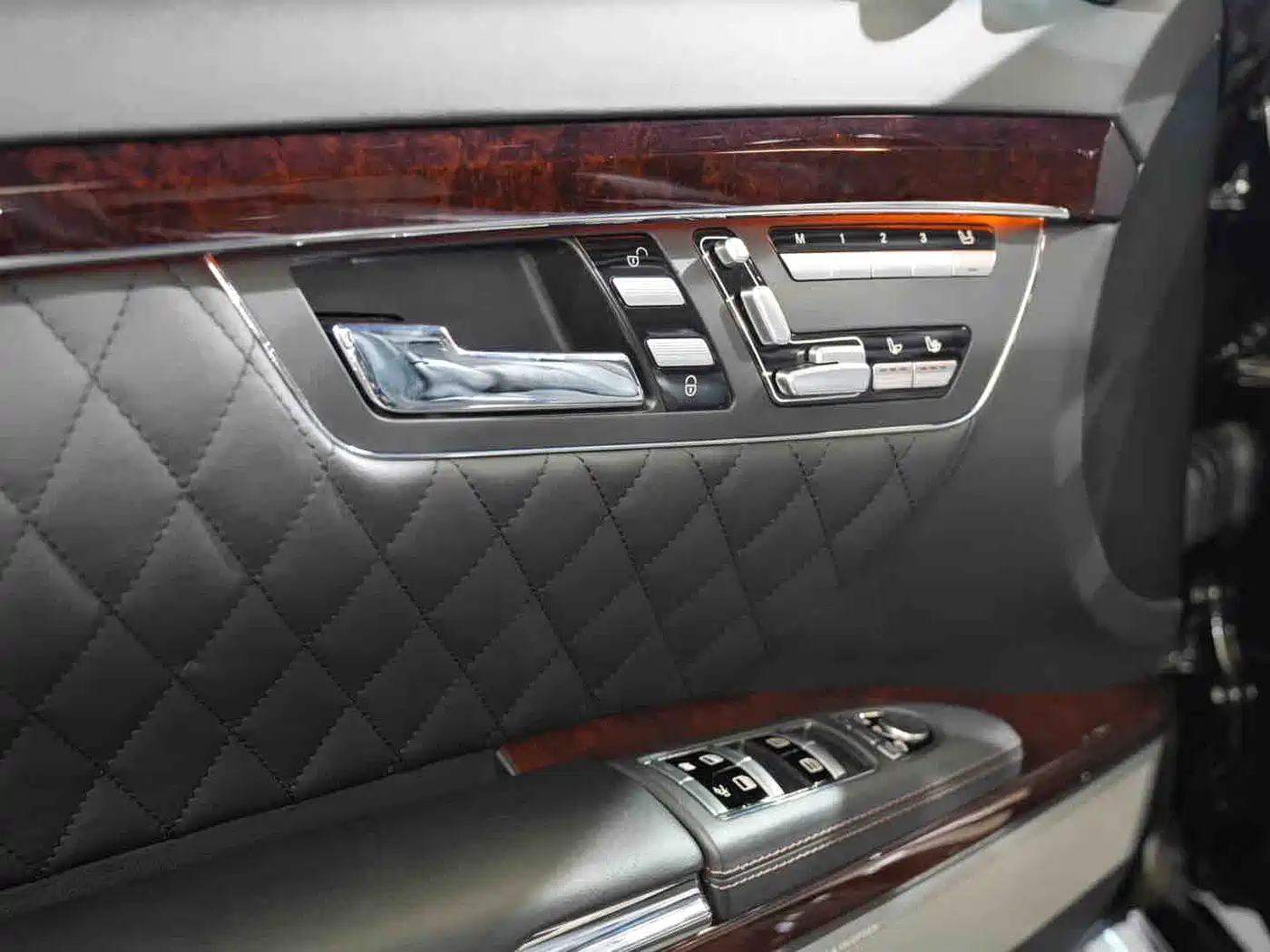 Mercedes-Benz S-Class AMG 2013 AMG S 65 L Grand Edition фото 7