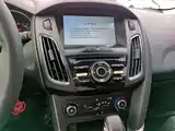 Фото 13 - Ford Focus