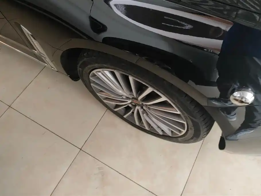 Hongqi H9 2022 2.0T Smart Connect Flag Enjoy Edition фото 6