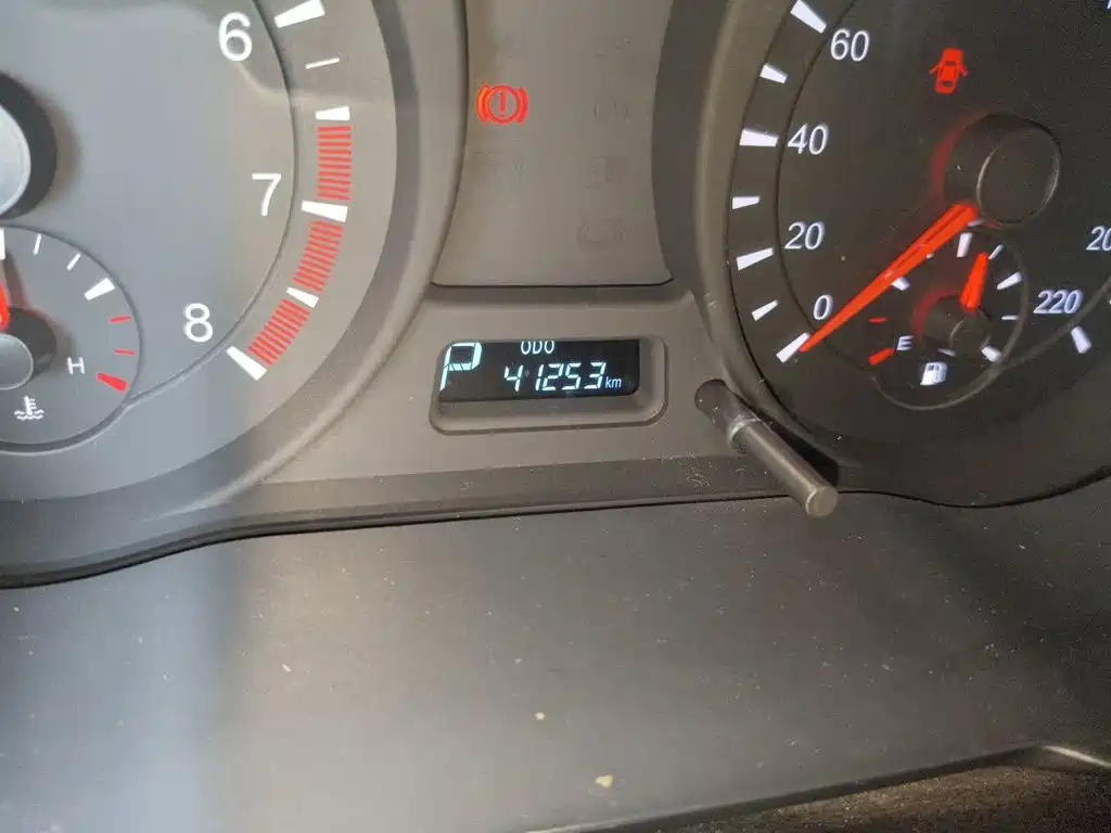 Haima Familia 2015 2014 M5 1.6L Automatic Comfort