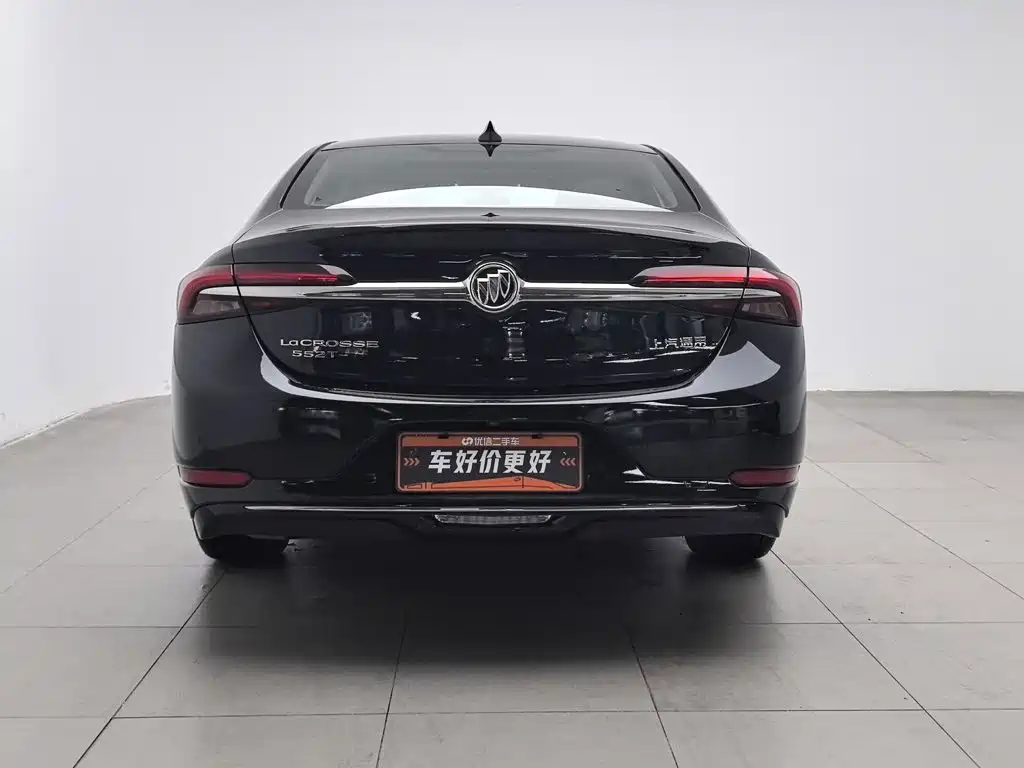 Фото 4 - Buick LaCrosse