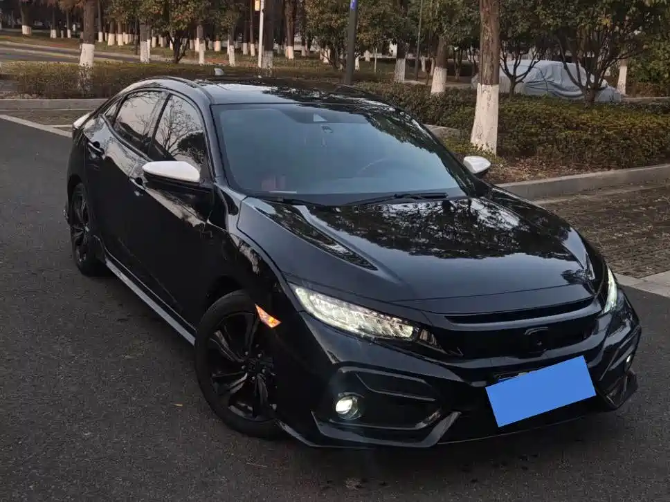 Honda Civic 2021 HATCHBACK 220TURBO Manual Driving Fun Controller фото 3