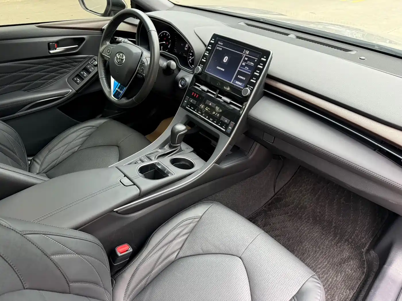 Toyota Avalon 2019 2.5L Touring Premium (China V) фото 23