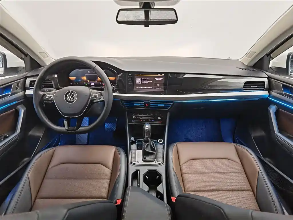 Volkswagen Lavida 2021 280TSI DSG Luxury Edition фото 5