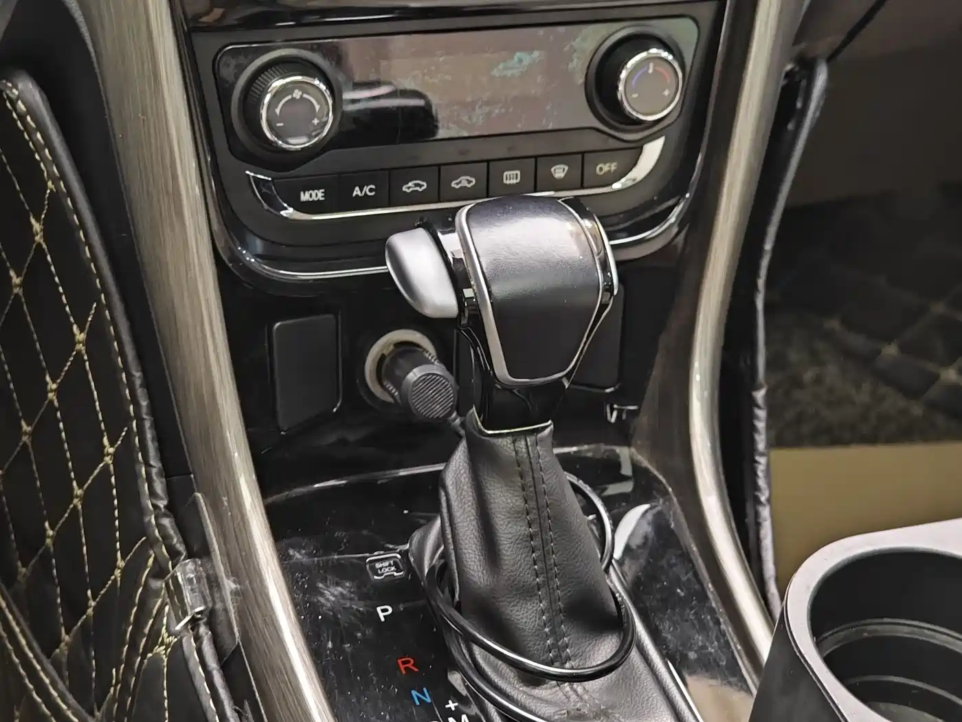 BAIC Huansu S5 2018 2017 1.3T CVT Luxury
