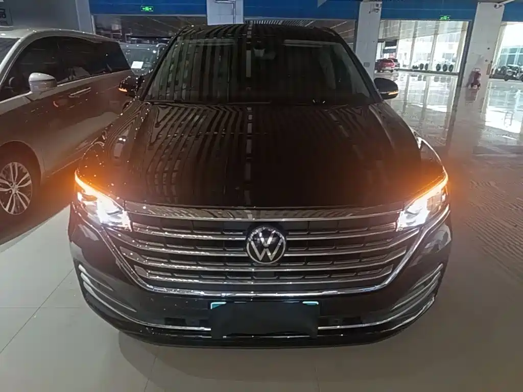 Volkswagen Viloran 2025 2024 380TSI Executive Edition