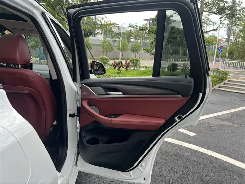BMW X3 2023 xDrive30i Leading M Night Package фото 15