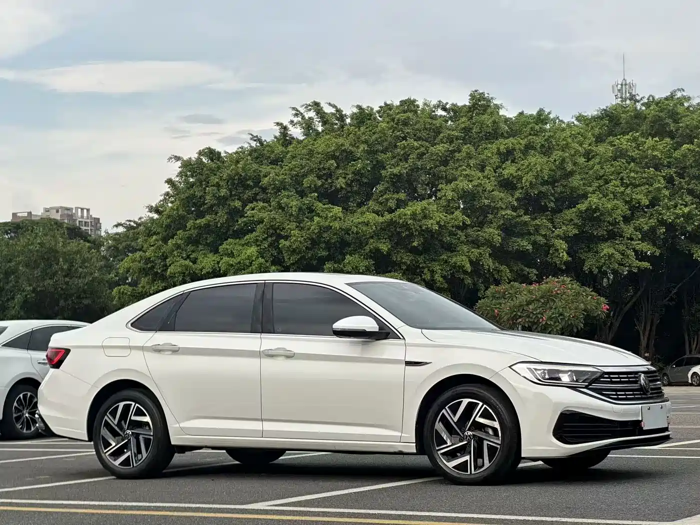 Volkswagen Sagitar, миниатюра 3