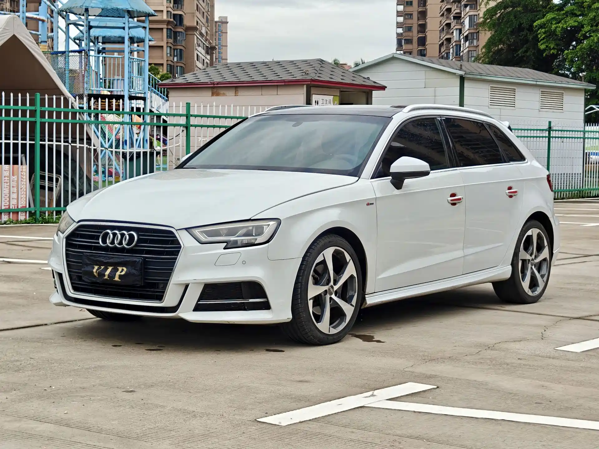 Фото 10 - Audi A3