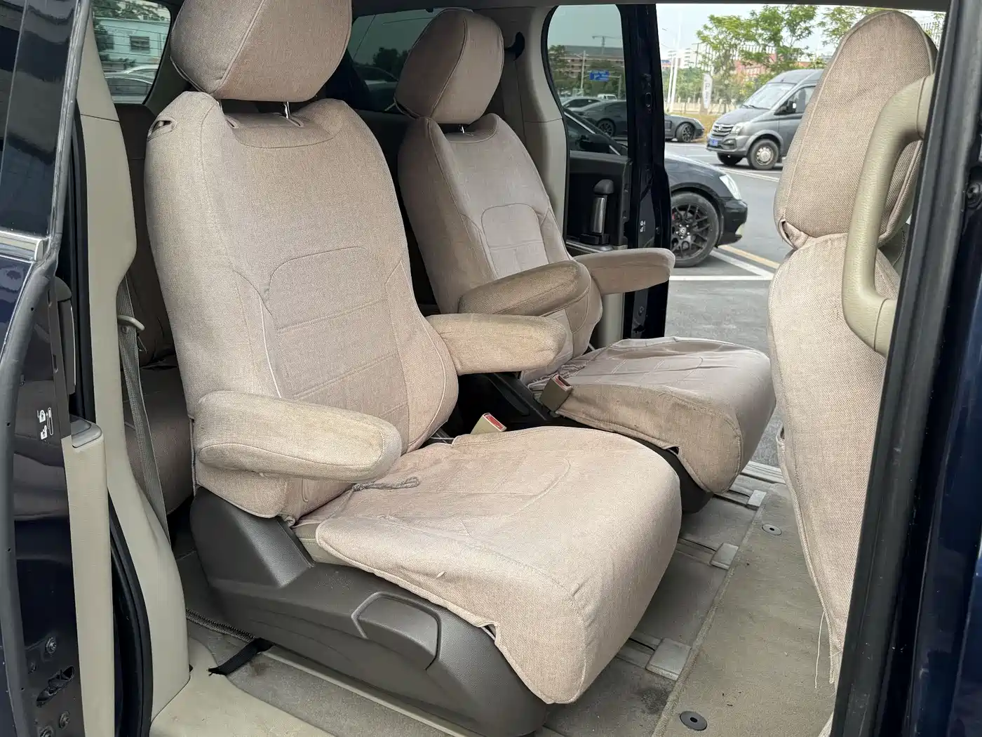 Buick GL8 2013 2.4L CT Luxury Business Comfort Edition фото 23