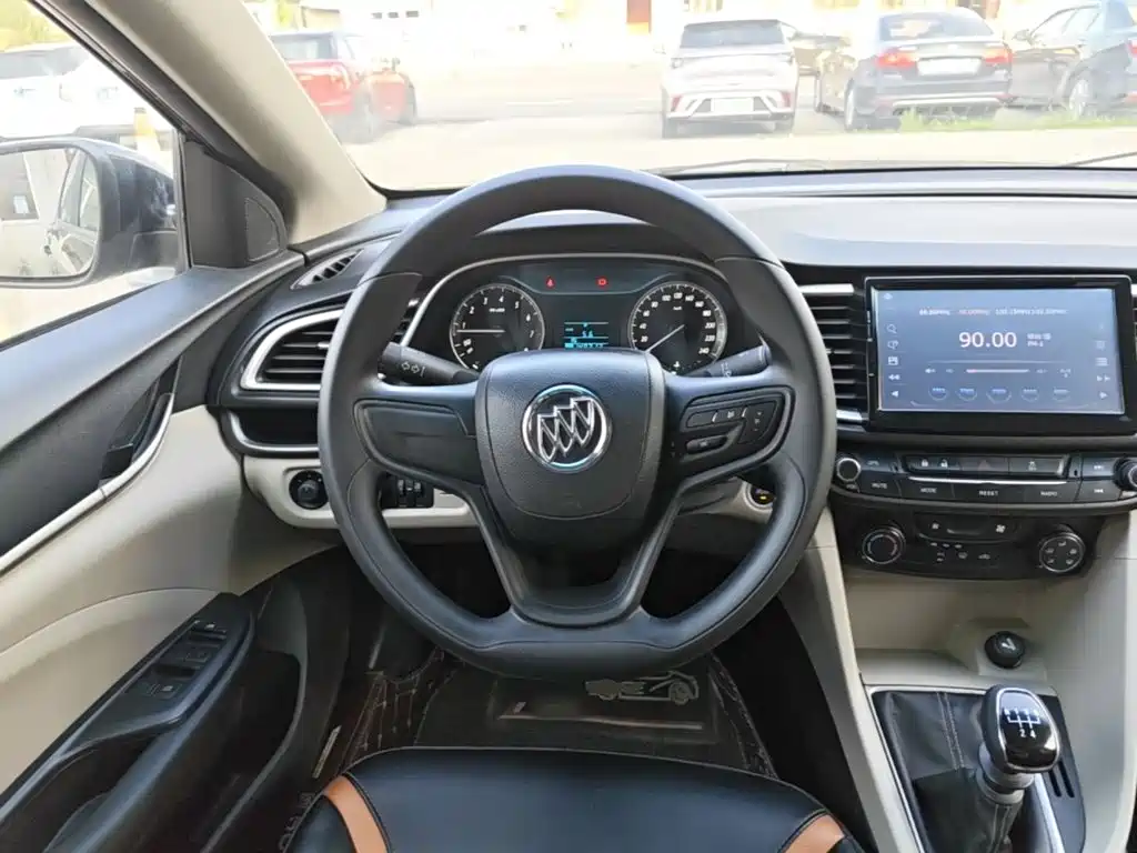Фото 11 - Buick Excelle