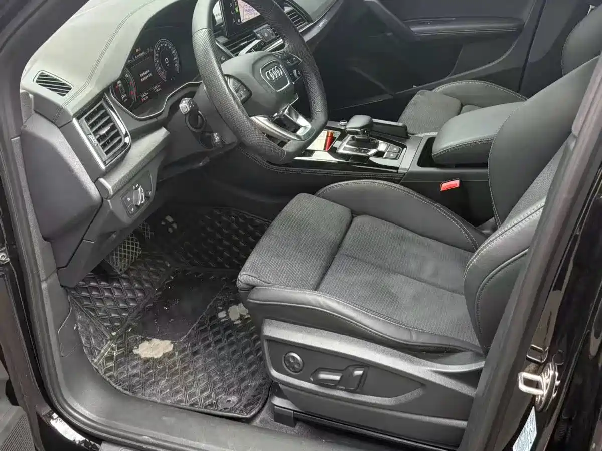 Audi Q5L Sportback 2023 2022 Facelift 45 TFSI Luxury Style