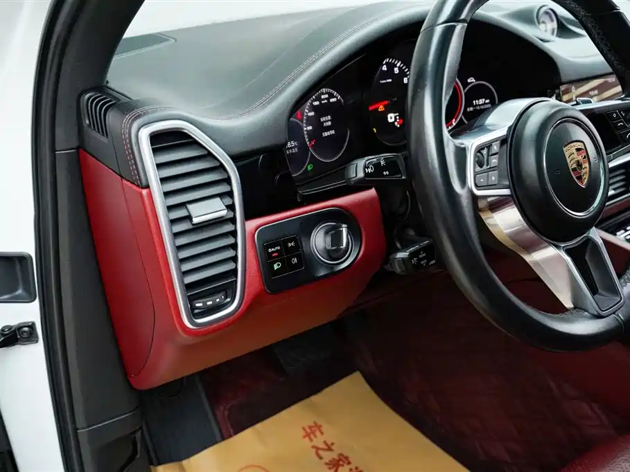 Porsche Cayenne 2019 Cayenne 3.0T фото 8