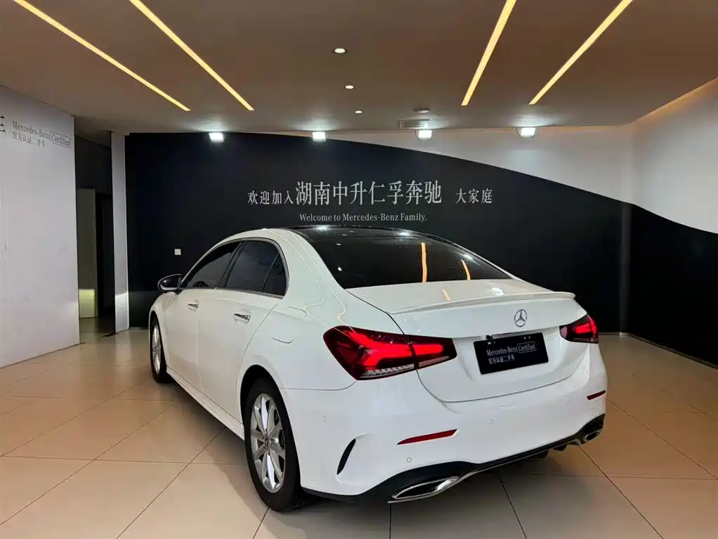 Mercedes-Benz A-Class, миниатюра 3