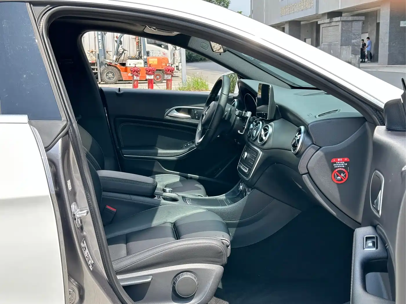 Mercedes-Benz CLA (Import) 2018 2017 Facelift CLA 200 Dynamic