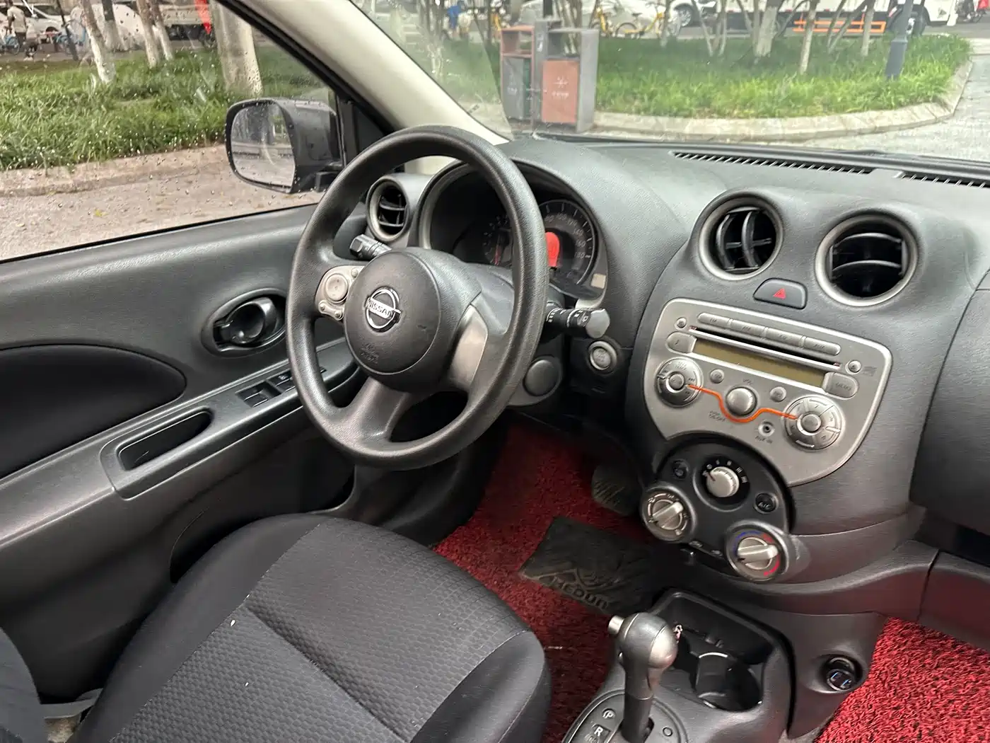 Nissan March 2011 2010 1.5L Automatic Easy Shine Edition