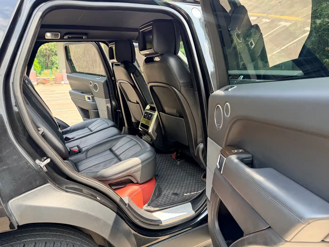 Land Rover Range Rover Sport PHEV 2019 2018 Model P400e