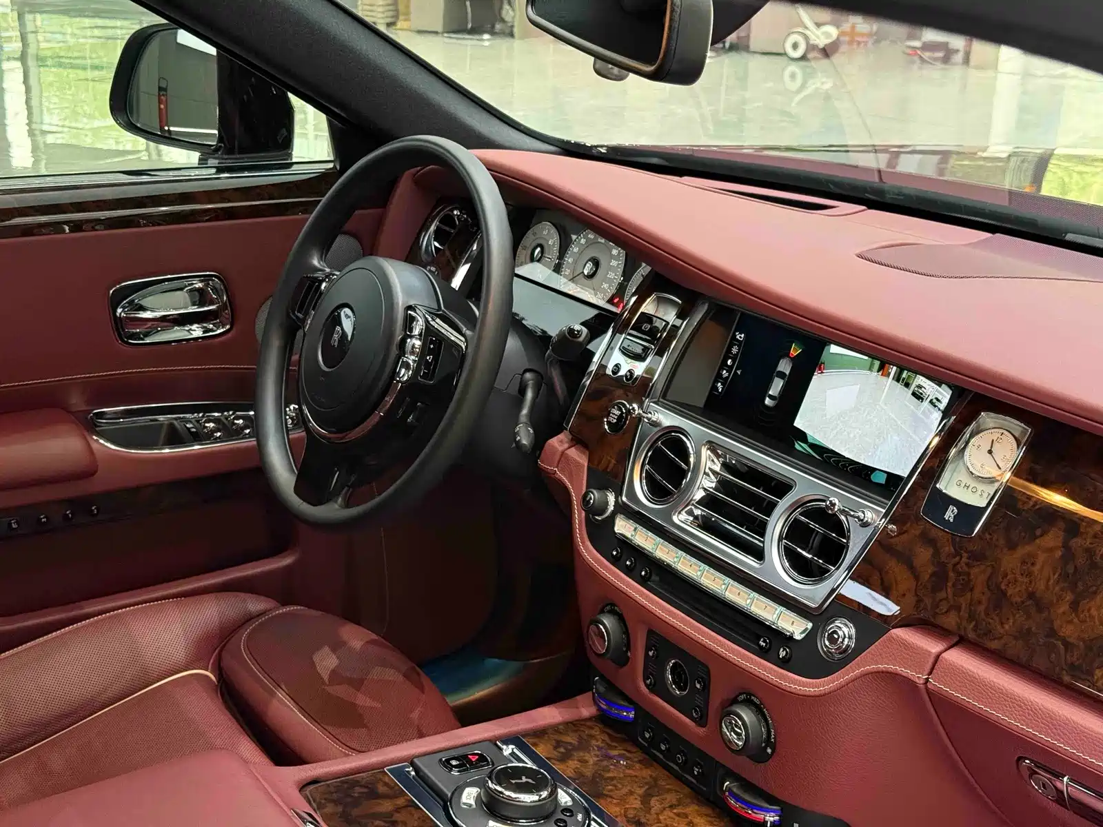 Фото 8 - Rolls-Royce Ghost