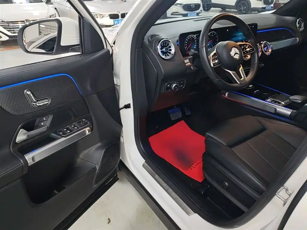 Mercedes-Benz GLB 2020 GLB 200 Dynamic фото 16