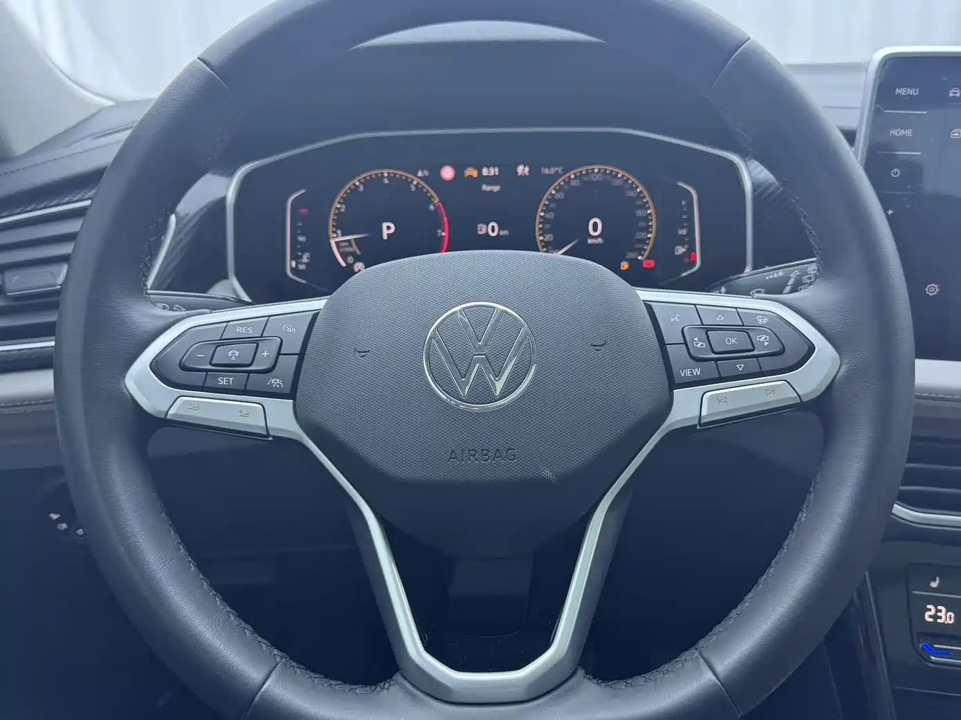 Volkswagen Tayron 2023 280TSI 2WD Luxury Plus Advanced Edition фото 11