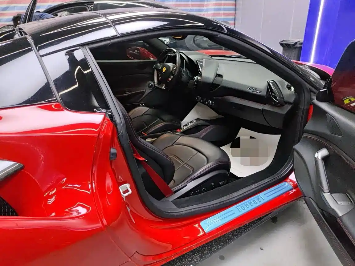 Ferrari 488 2019 2015 488 Spider