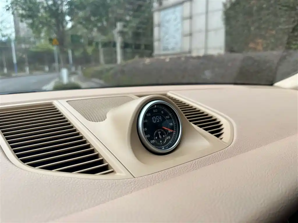 Porsche Macan 2014 Macan 2.0T фото 15