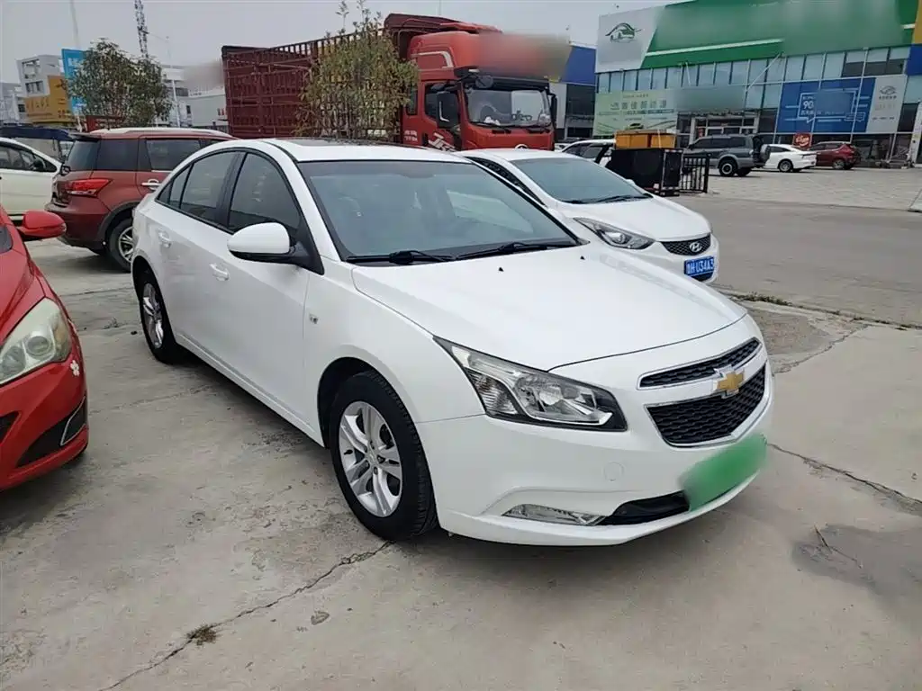 Chevrolet Cruze 2015 1.5L Classic SE AT фото 4