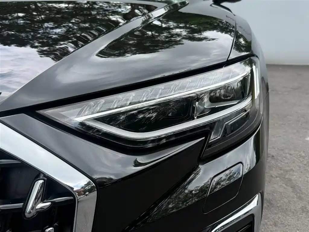Audi A8 2025 A8L 50 TFSI quattro Exclusive Selection фото 24