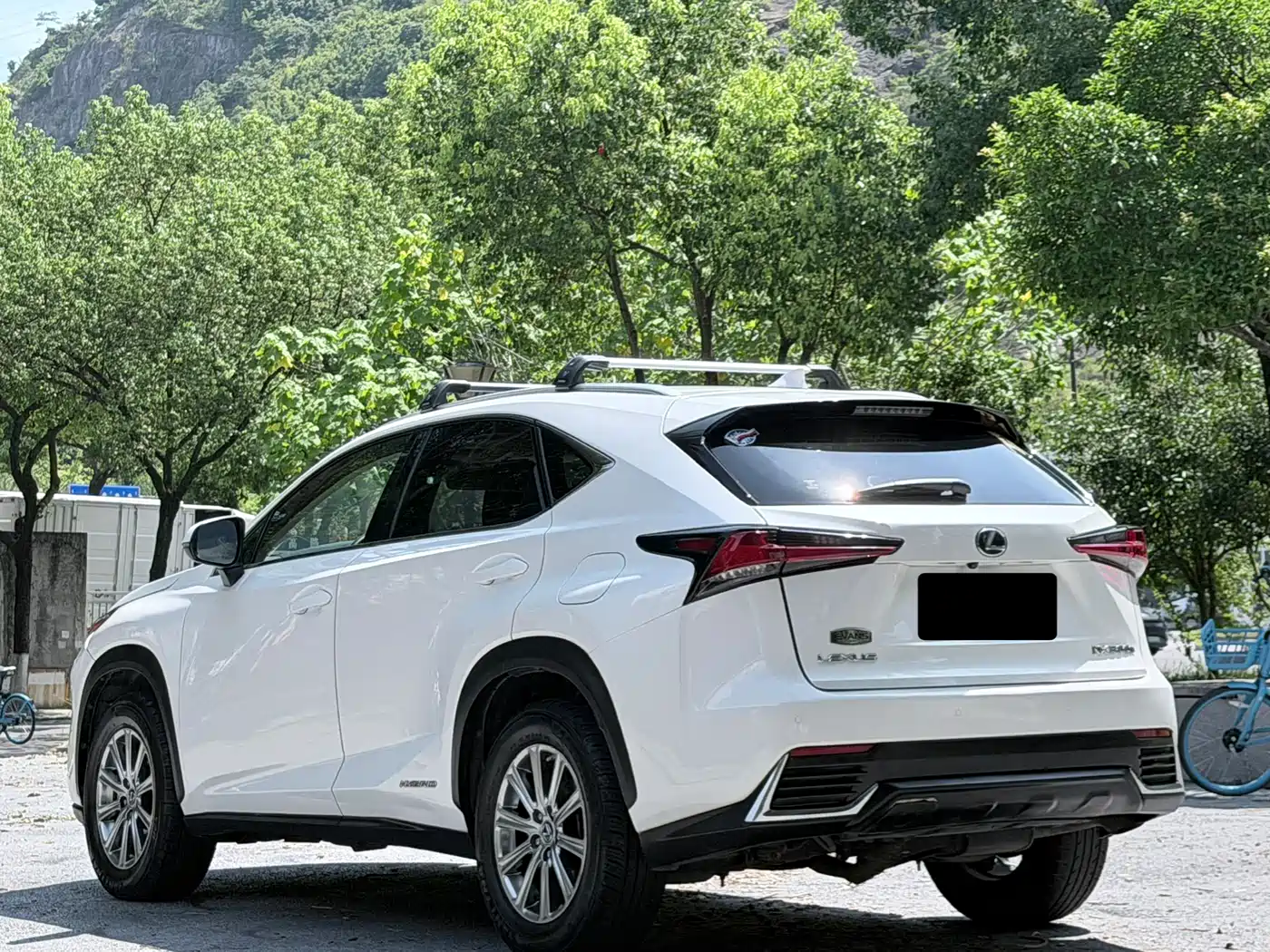 Photo 17 - Lexus NX