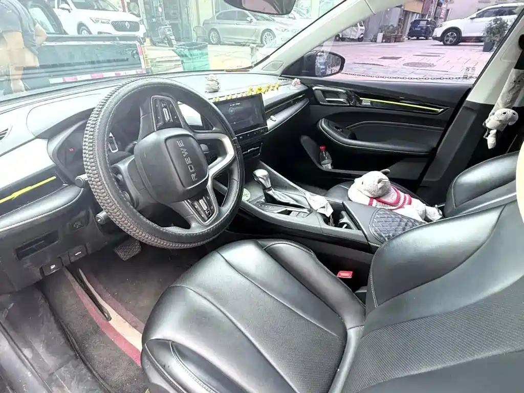 Фото 4 - Roewe i5