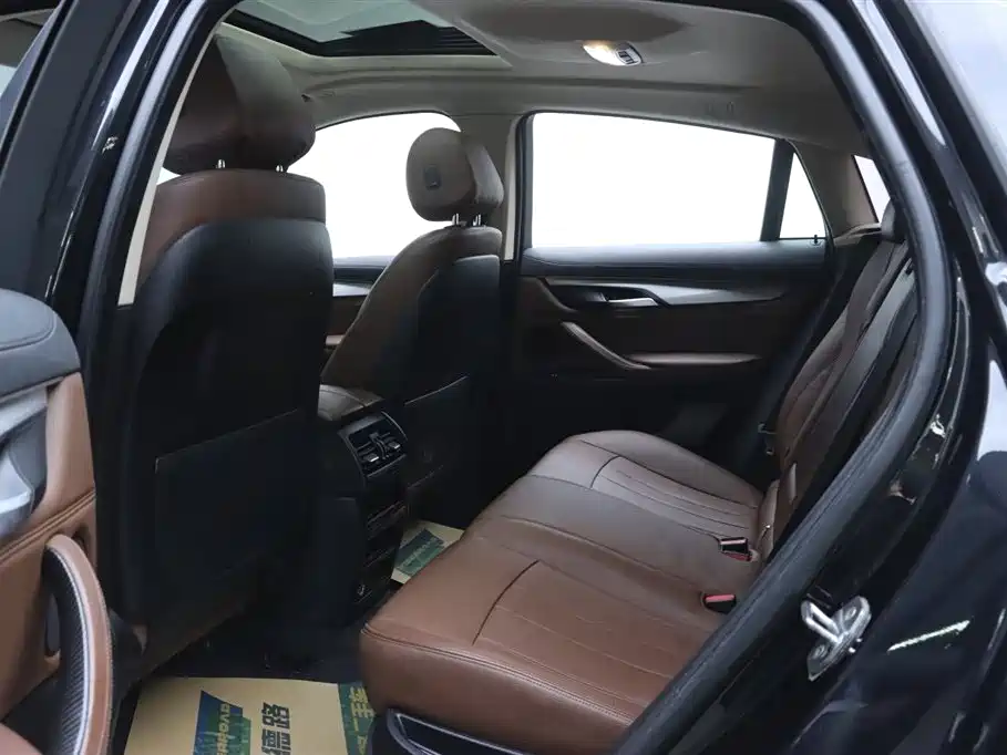 BMW X6 2015 xDrive35i Leading Type фото 16