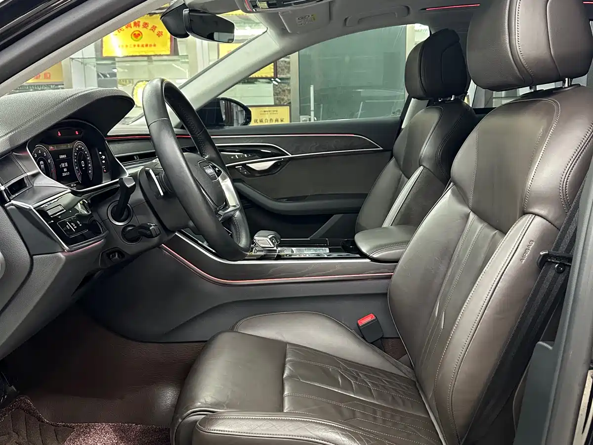 Audi A8 2019 Plus A8L 50 TFSI quattro Comfort фото 8