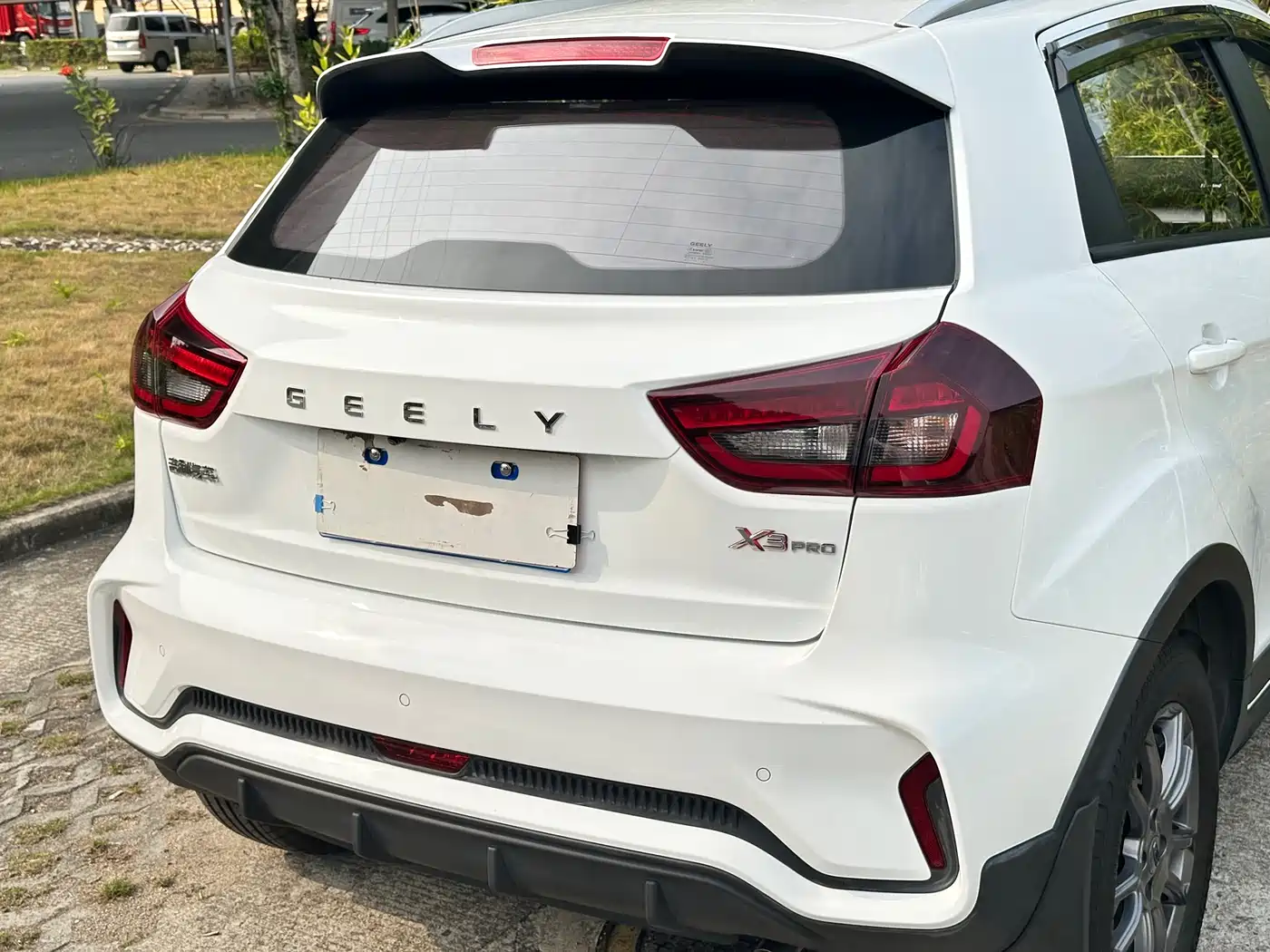 GEELY AUTOMOBILE VISION X3