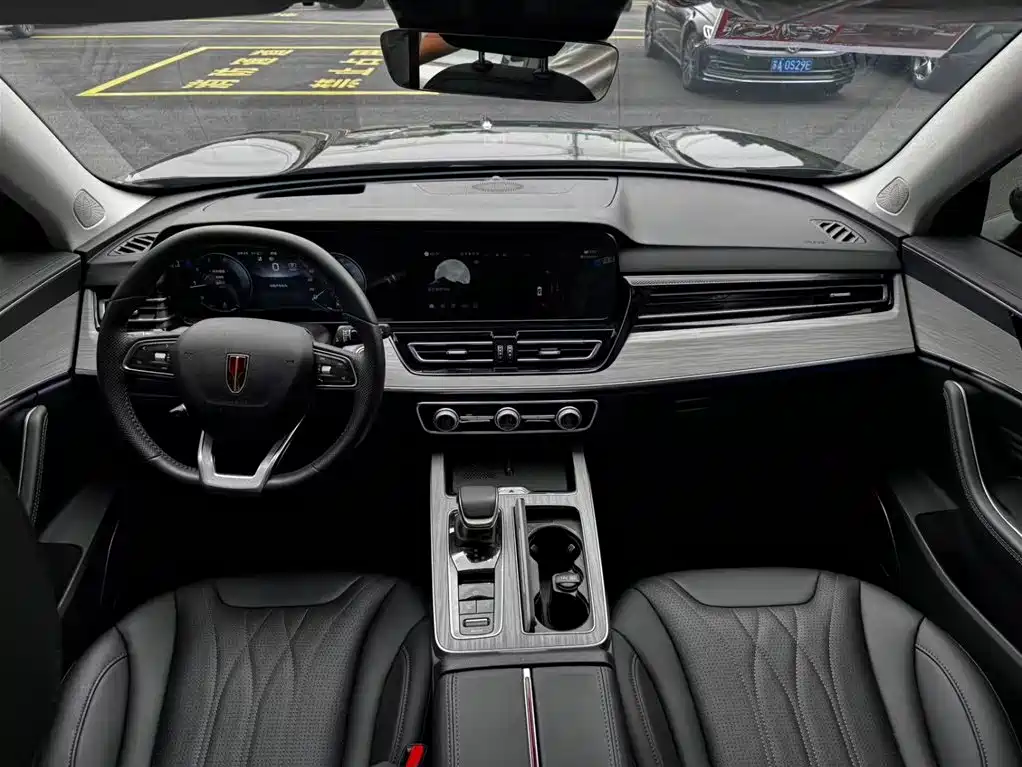 Hongqi HS5 2025 2.0T 4WD Qixiang Pro фото 9