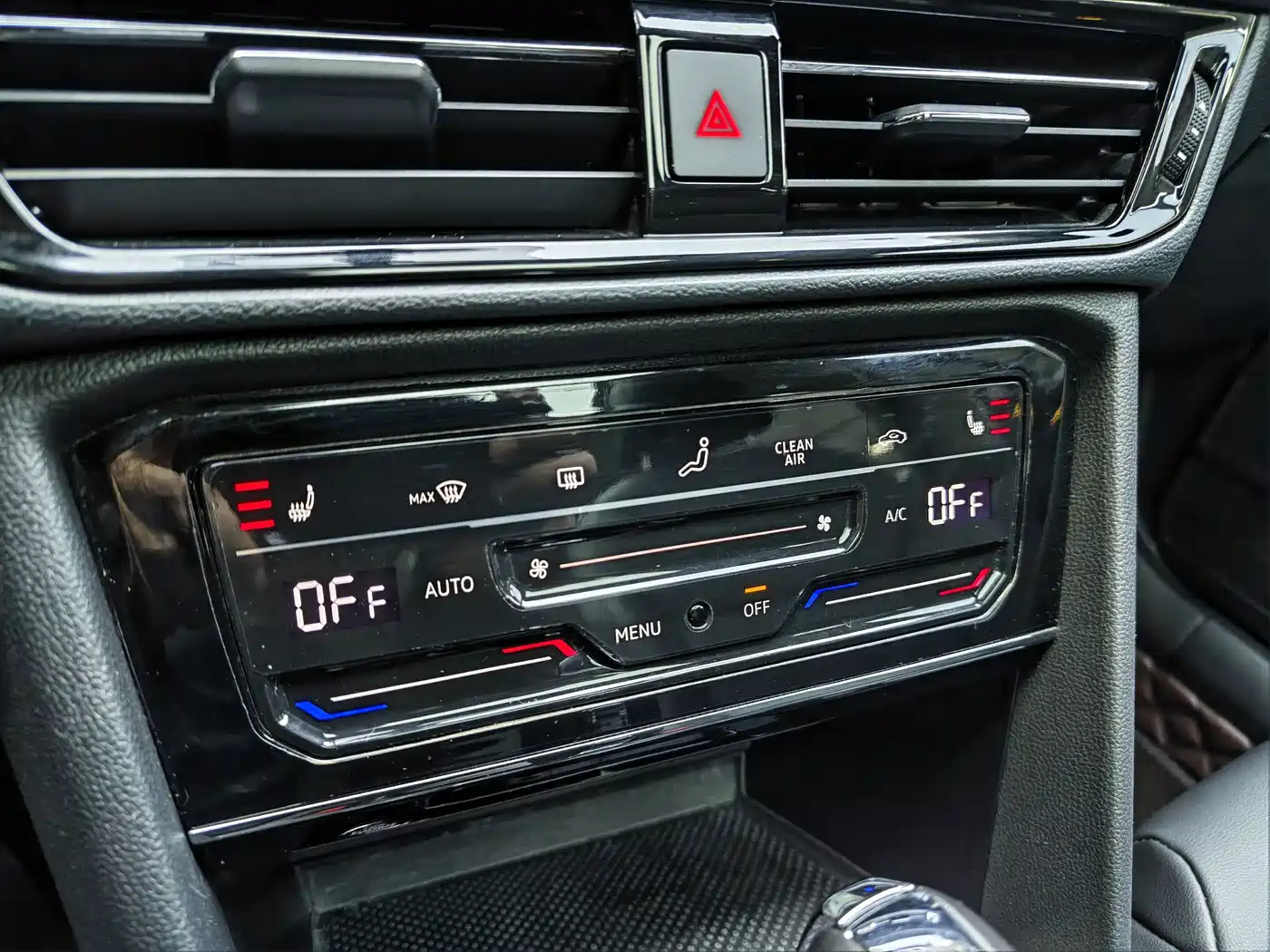 Volkswagen Tharu 2022 280TSI FWD Luxury Edition фото 12