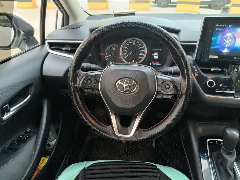 Toyota Corolla 2019 1.2T S-CVT GL-i Elite Edition фото 3