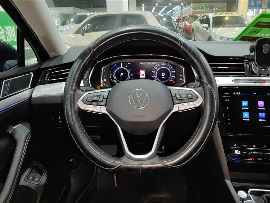 Volkswagen Magotan GTE Plug-in Hybrid 2022 GTE Luxury фото 15