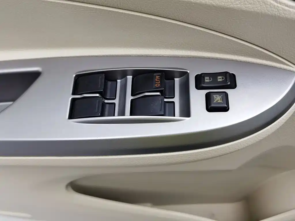 BYD L3 2012 2012 1.5L Manual Comfort