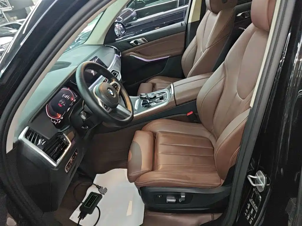 BMW X5 (Import) 2020 xDrive30i M Sport Package фото 15