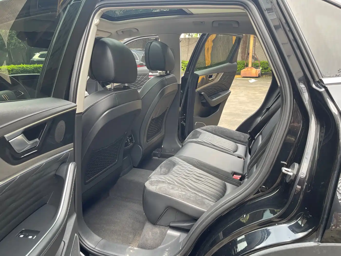 Hongqi HS5 2019 2.0T Smart Connect Enjoy 4WD Edition фото 10
