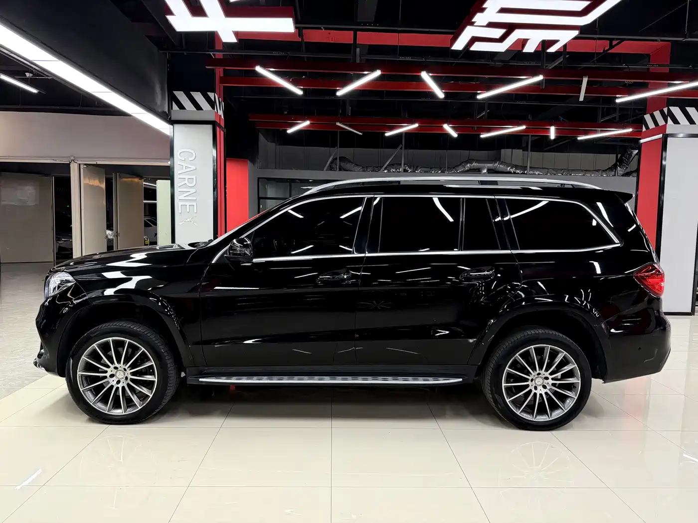 Mercedes-Benz GLS 2017 GLS 500 4MATIC фото 8