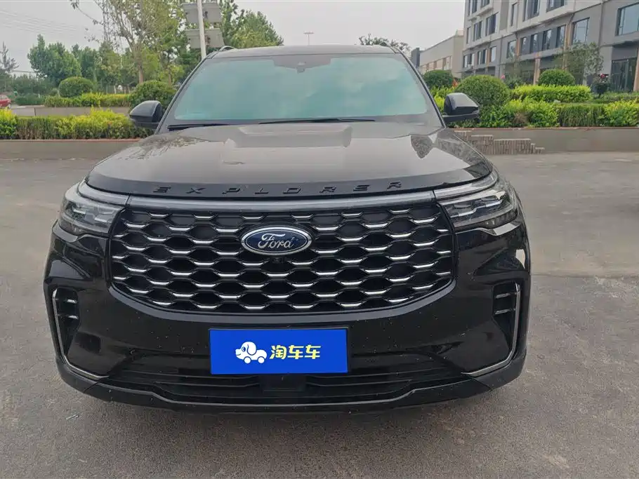 FORD EXPLORER