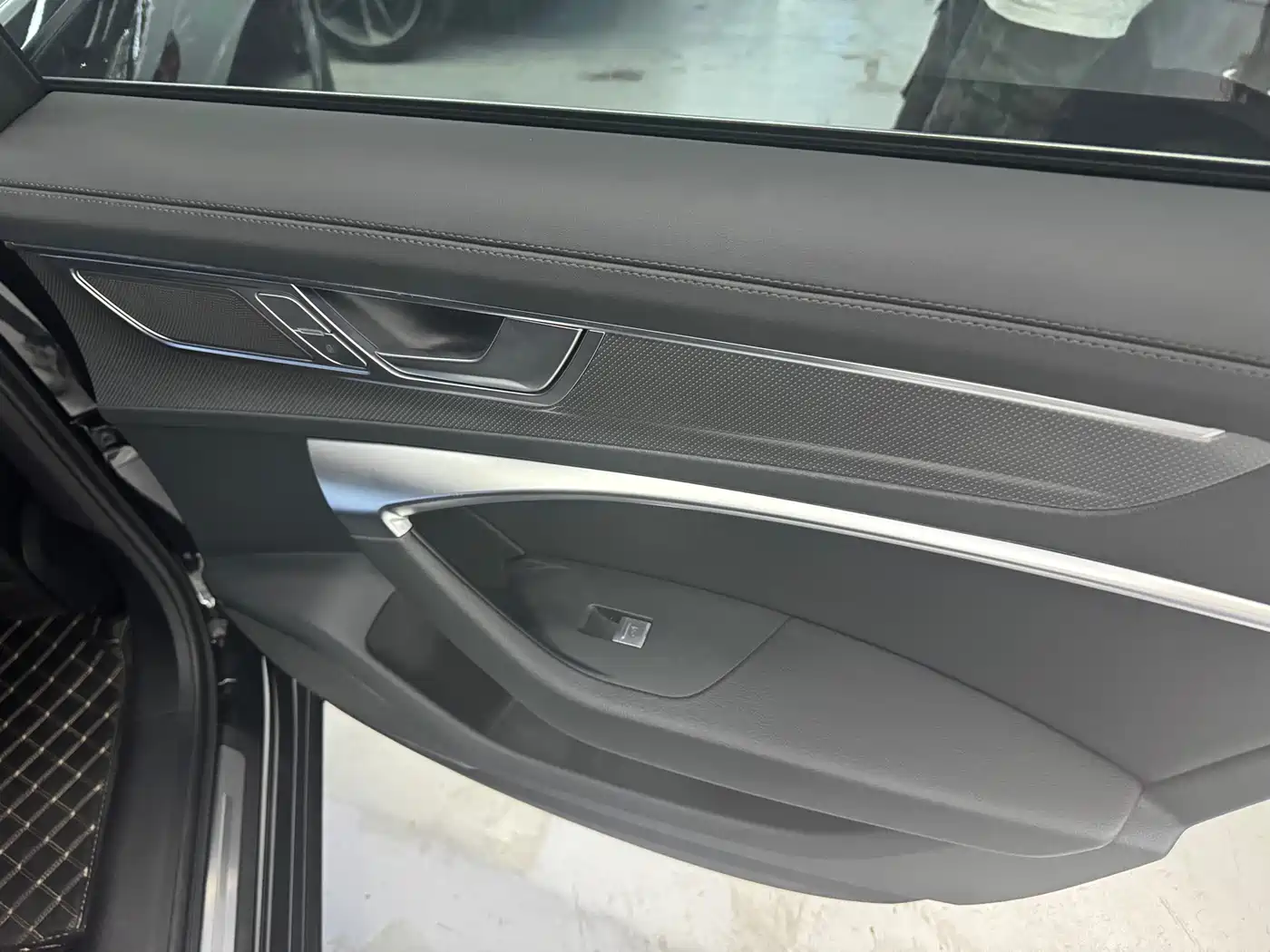 Audi A6L 2024 40 TFSI Luxury Dynamic фото 10