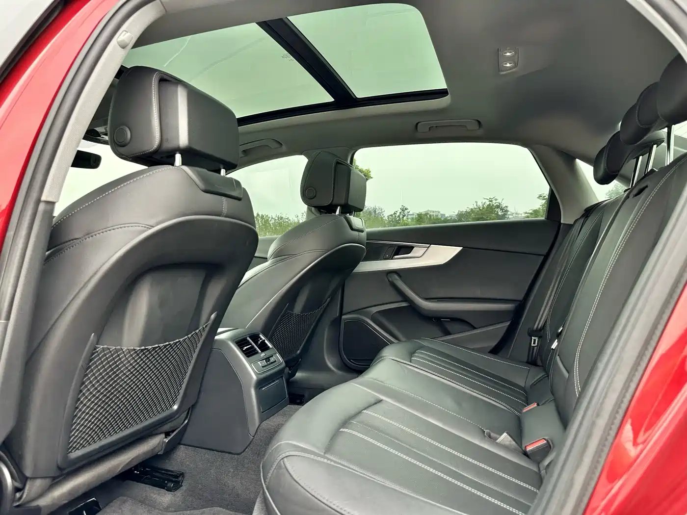 Audi A4L 2020 40 TFSI Luxury Dynamic фото 10