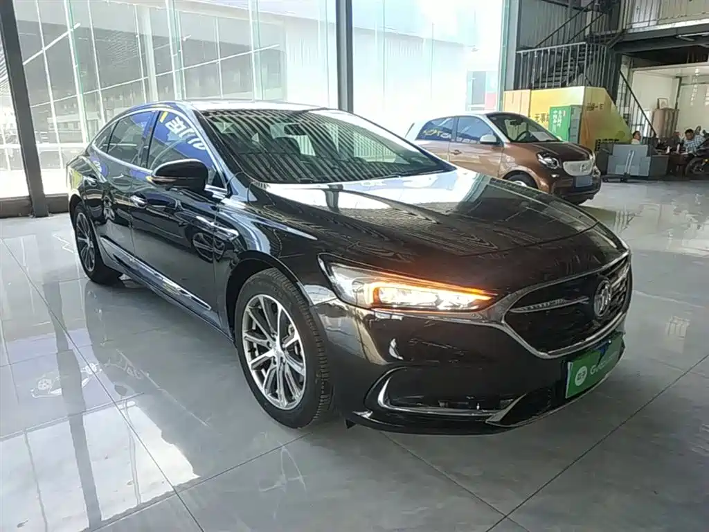 Buick LaCrosse 2021 652T Luxury Edition фото 4