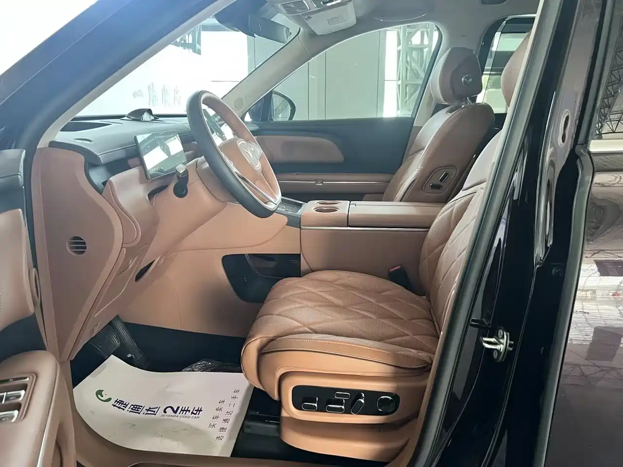 Voyah Auto VOYAH Taisan 2025 2026 Model Base