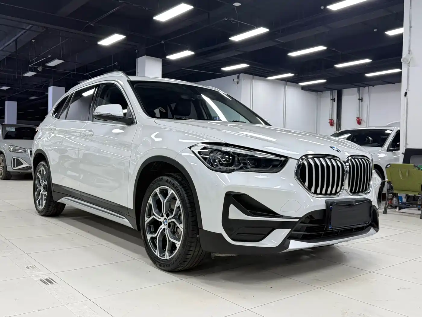 BMW X1 2022 sDrive20Li Premium фото 4