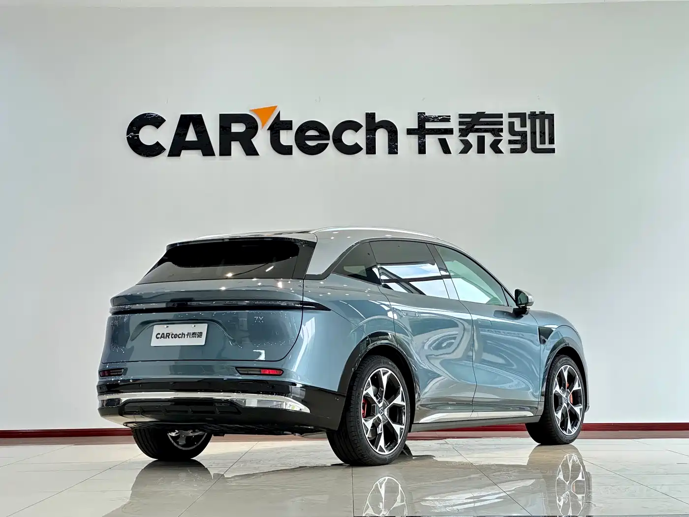 ZEEKR 7X 2026 2026 Model 103kWh Long Range AWD Smart Driving Edition