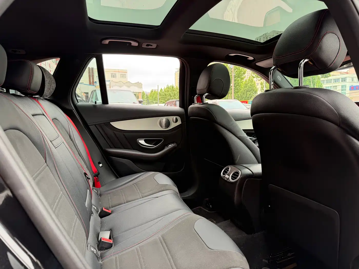 Mercedes-Benz GLC AMG 2017 AMG GLC 43 4MATIC фото 13