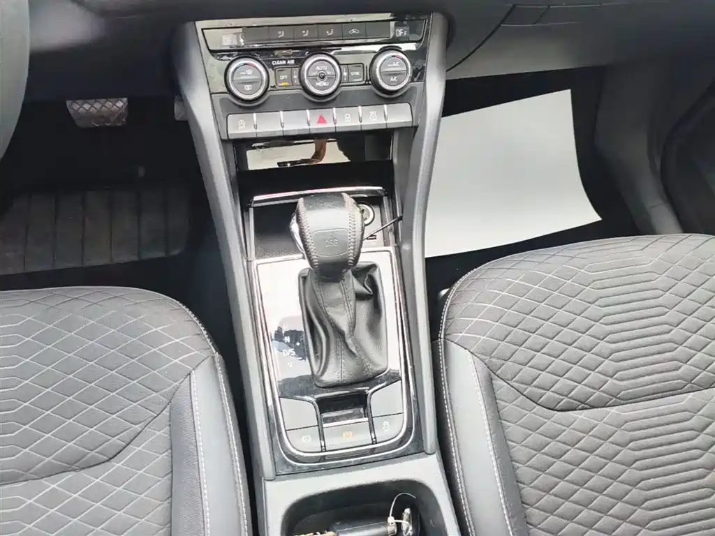 Škoda Kodiaq 2018 Facelift TSI330 5-seat 2WD Comfort Edition фото 14